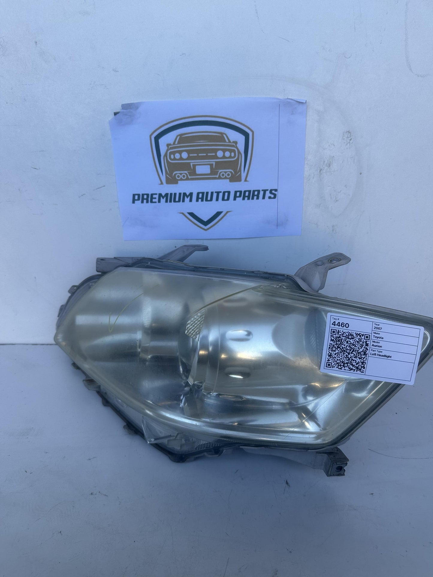 2007  V40 Left Headlight