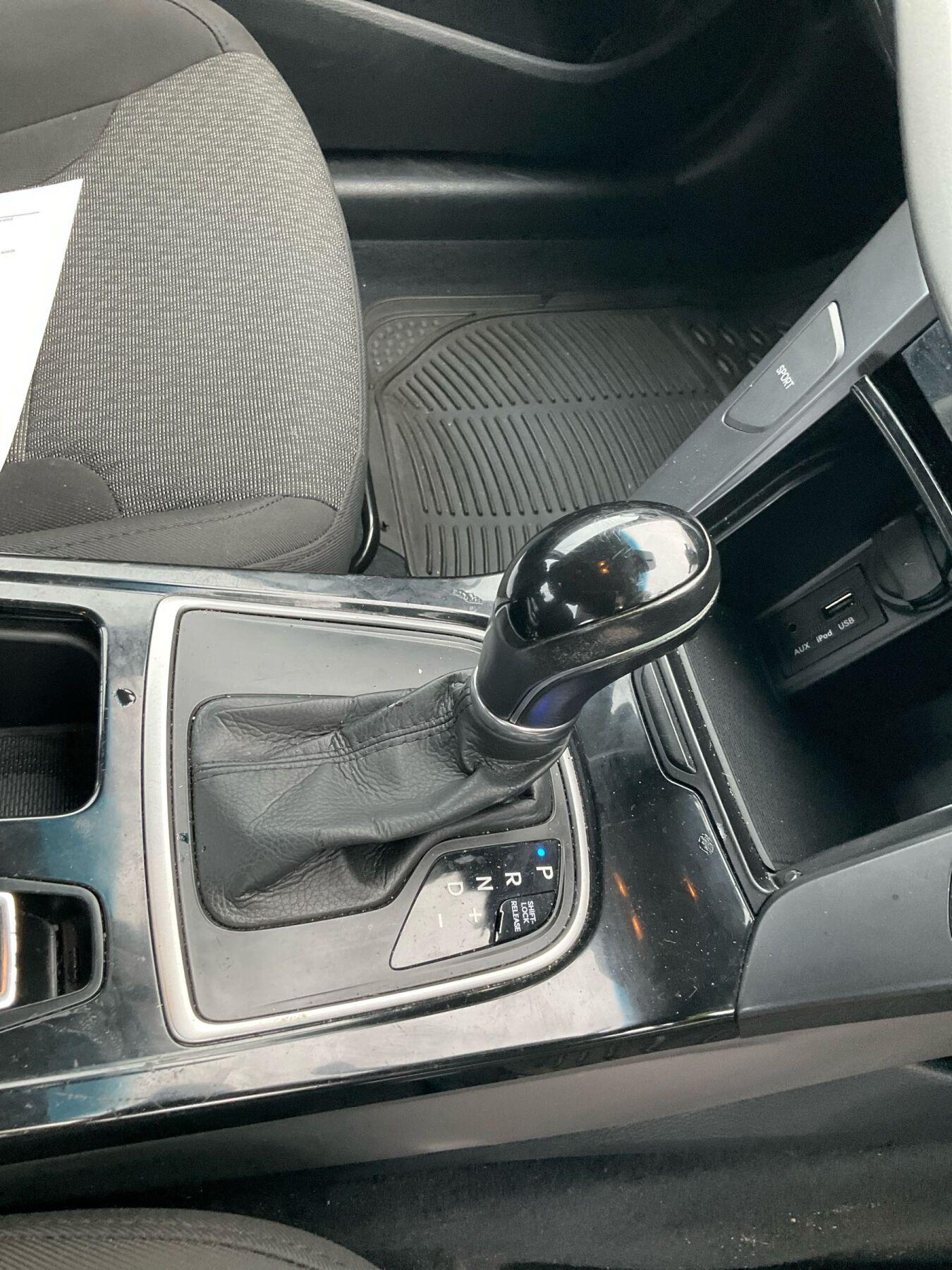 Hyundai 
i40