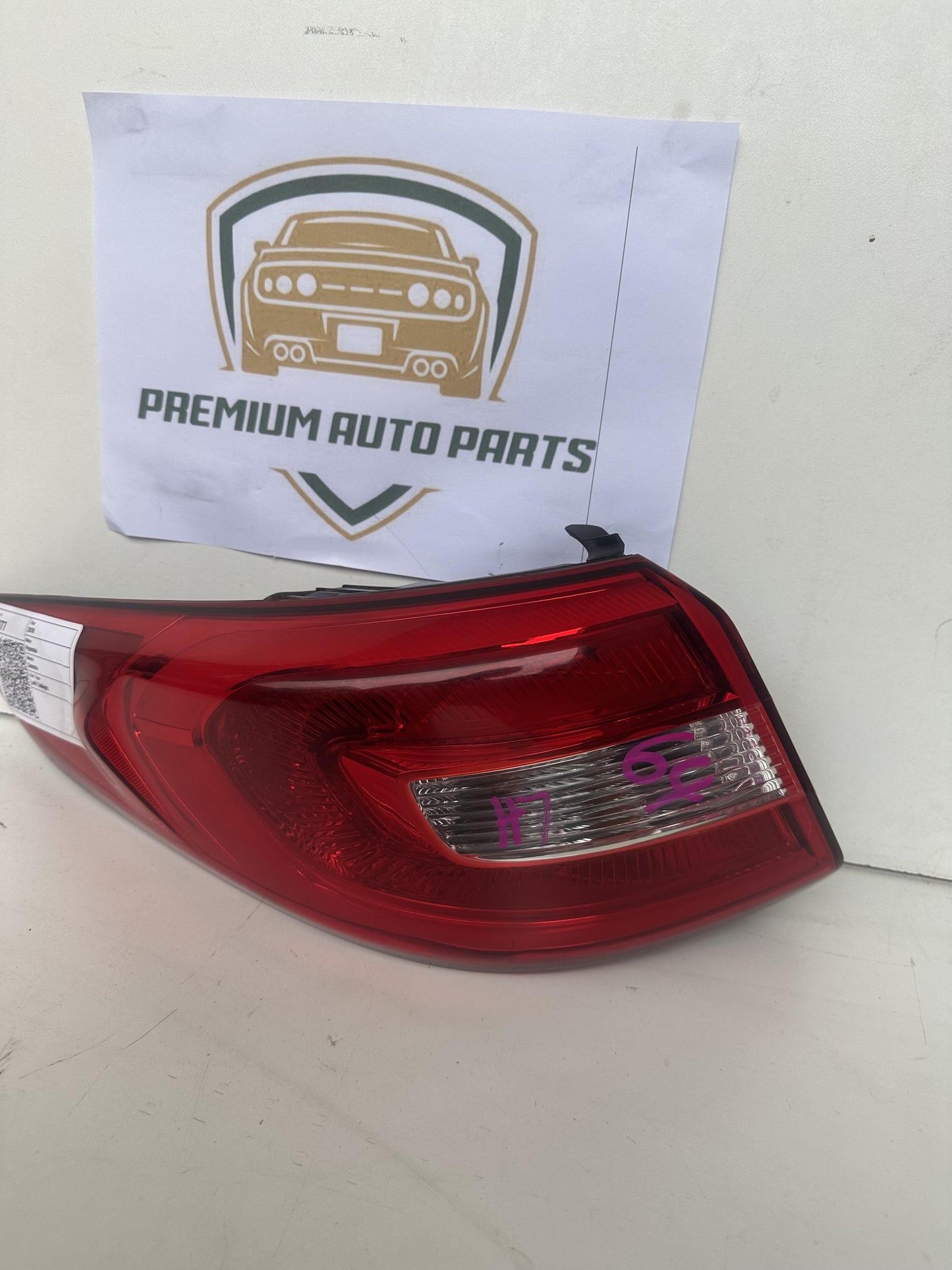 2016  LF Left Taillight