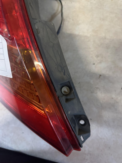 2010  Murano Left Taillight