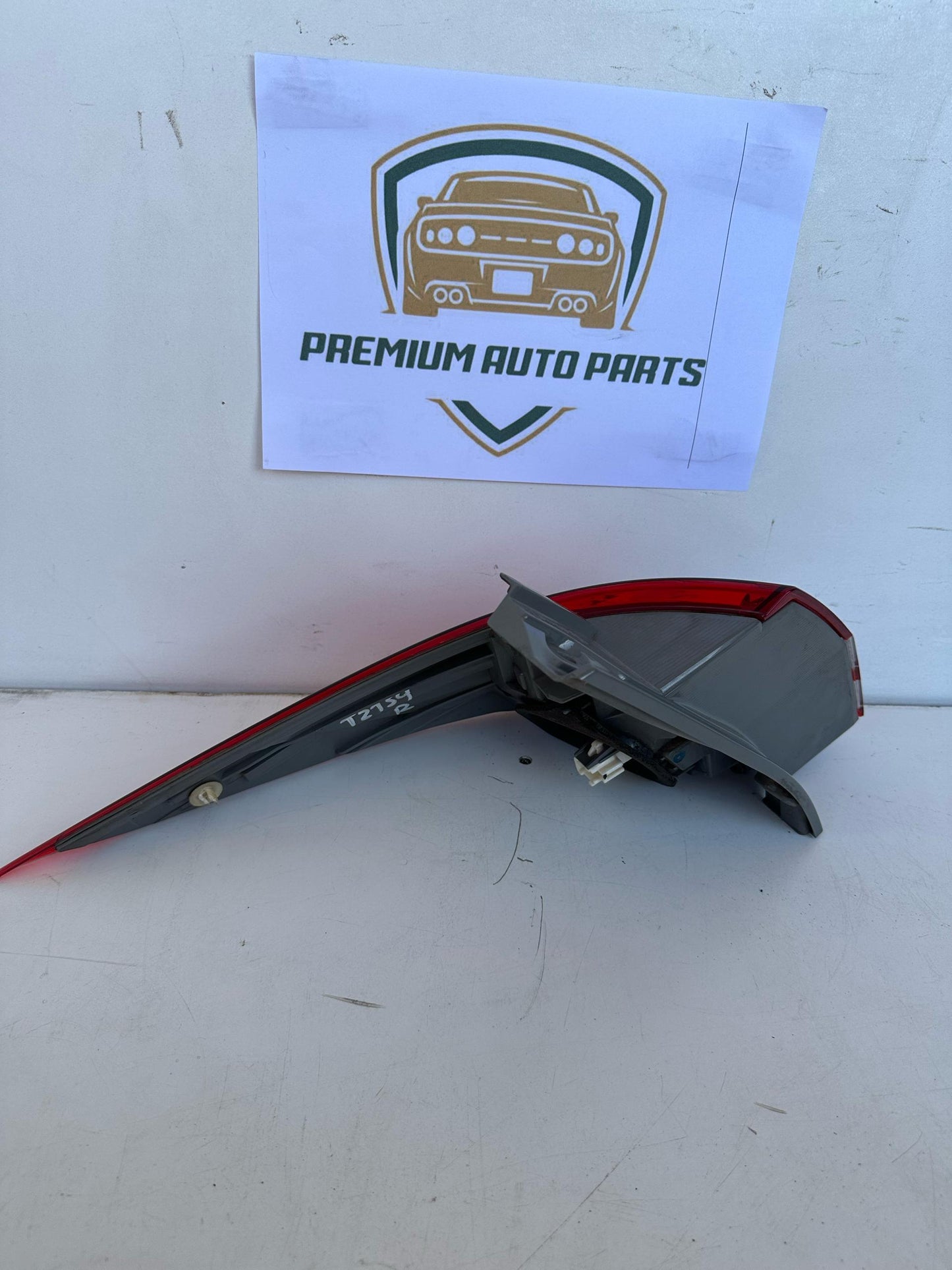2006   Right Taillight