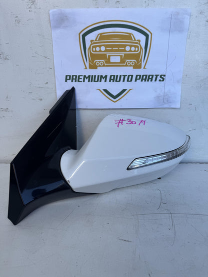 2017  VF Left Door Mirror