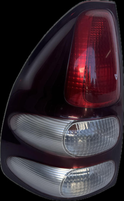 2006   Left Taillight