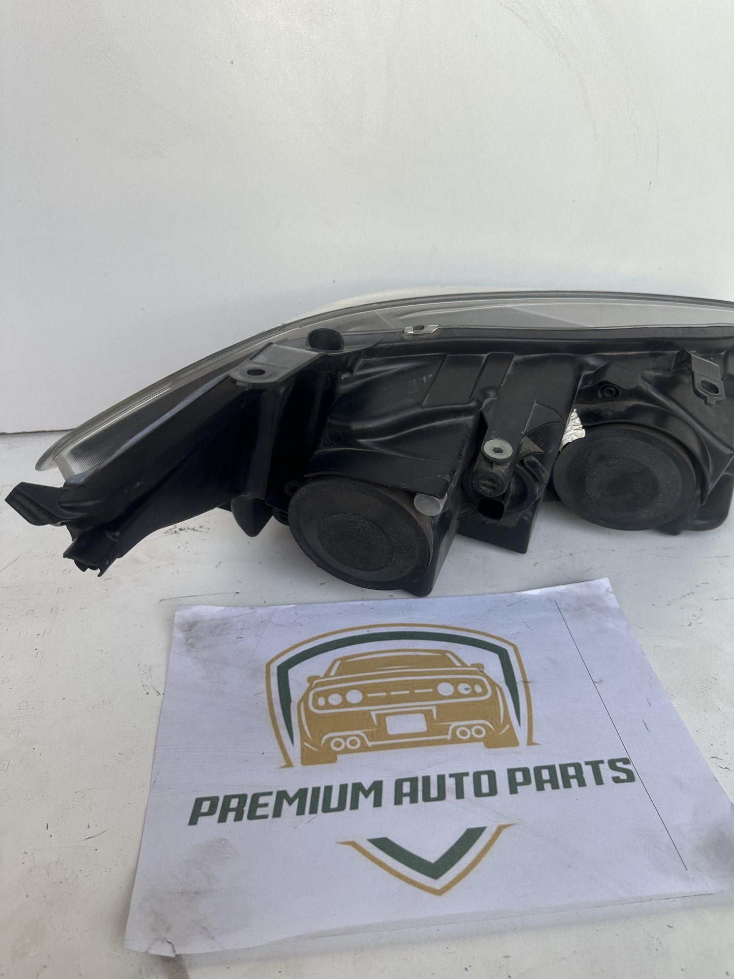 2017   Left Headlight