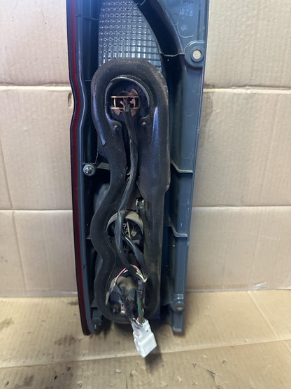 2005   Right Taillight