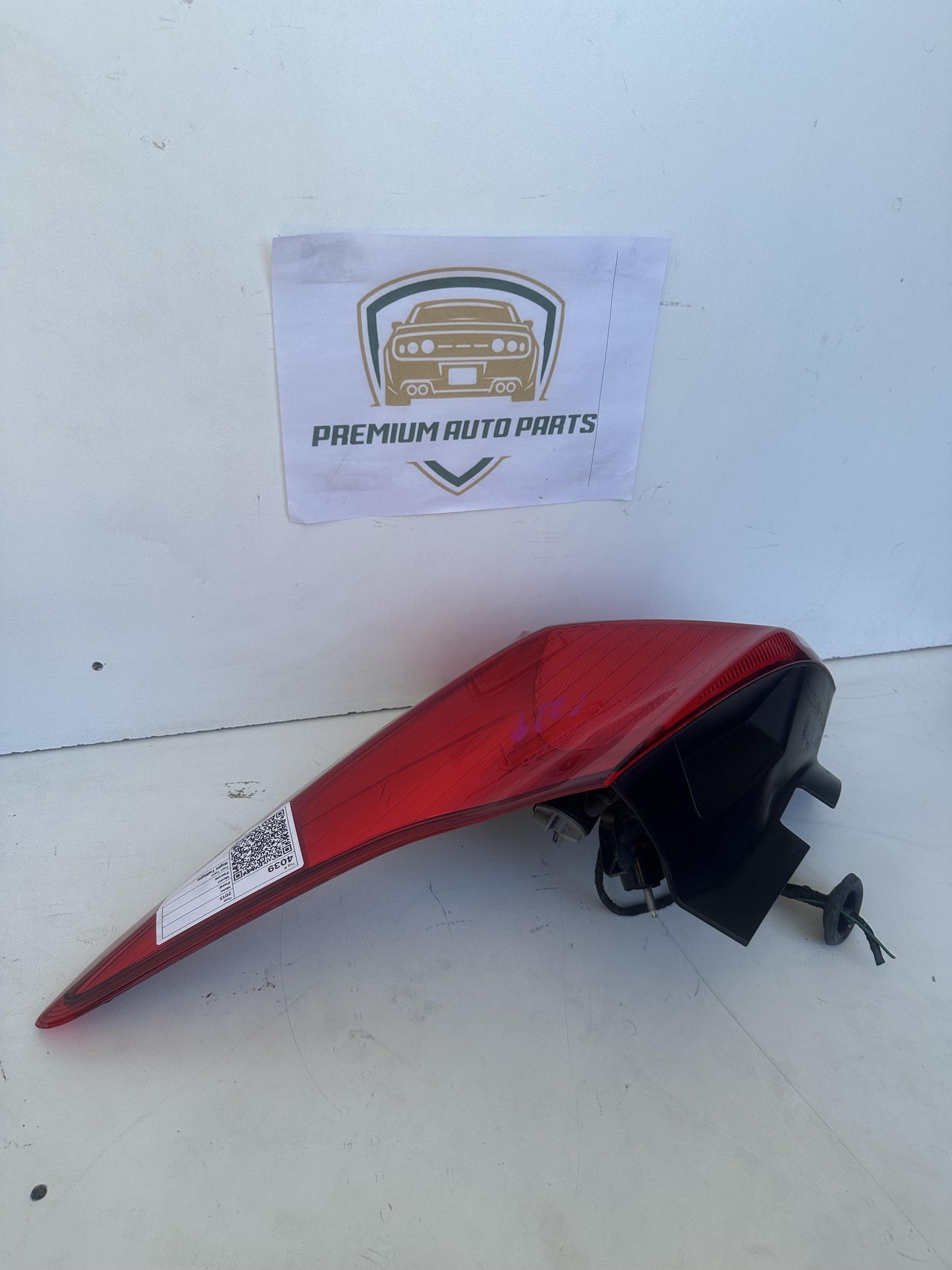 2013   Right Taillight