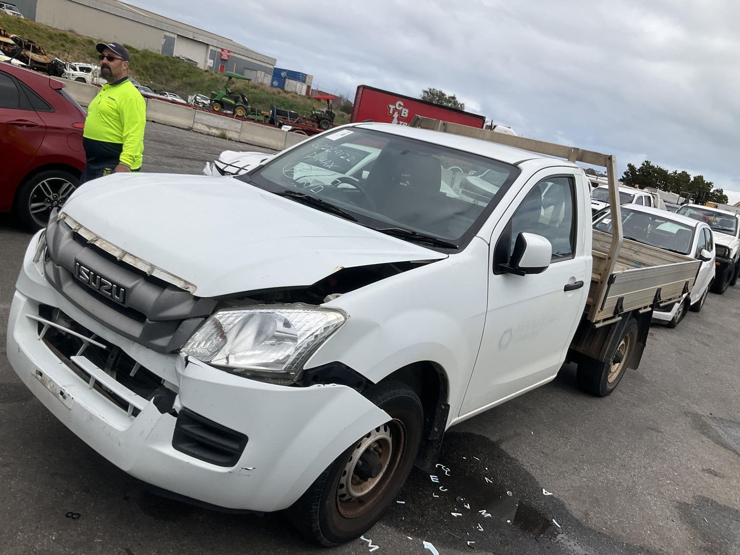 Isuzu 
D-Max
