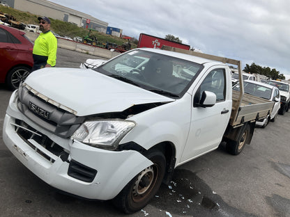 Isuzu 
D-Max