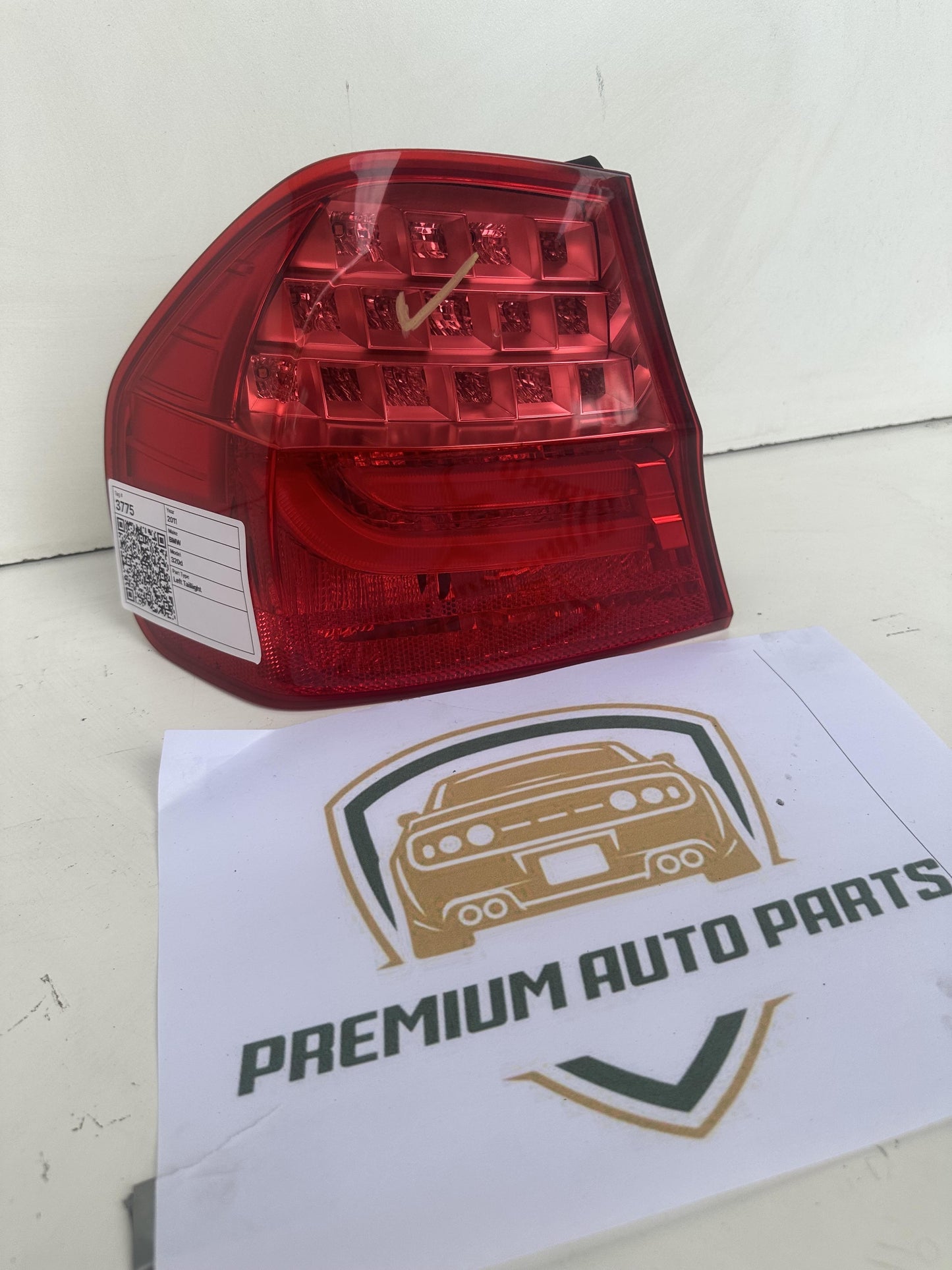 2011  E90 Left Taillight