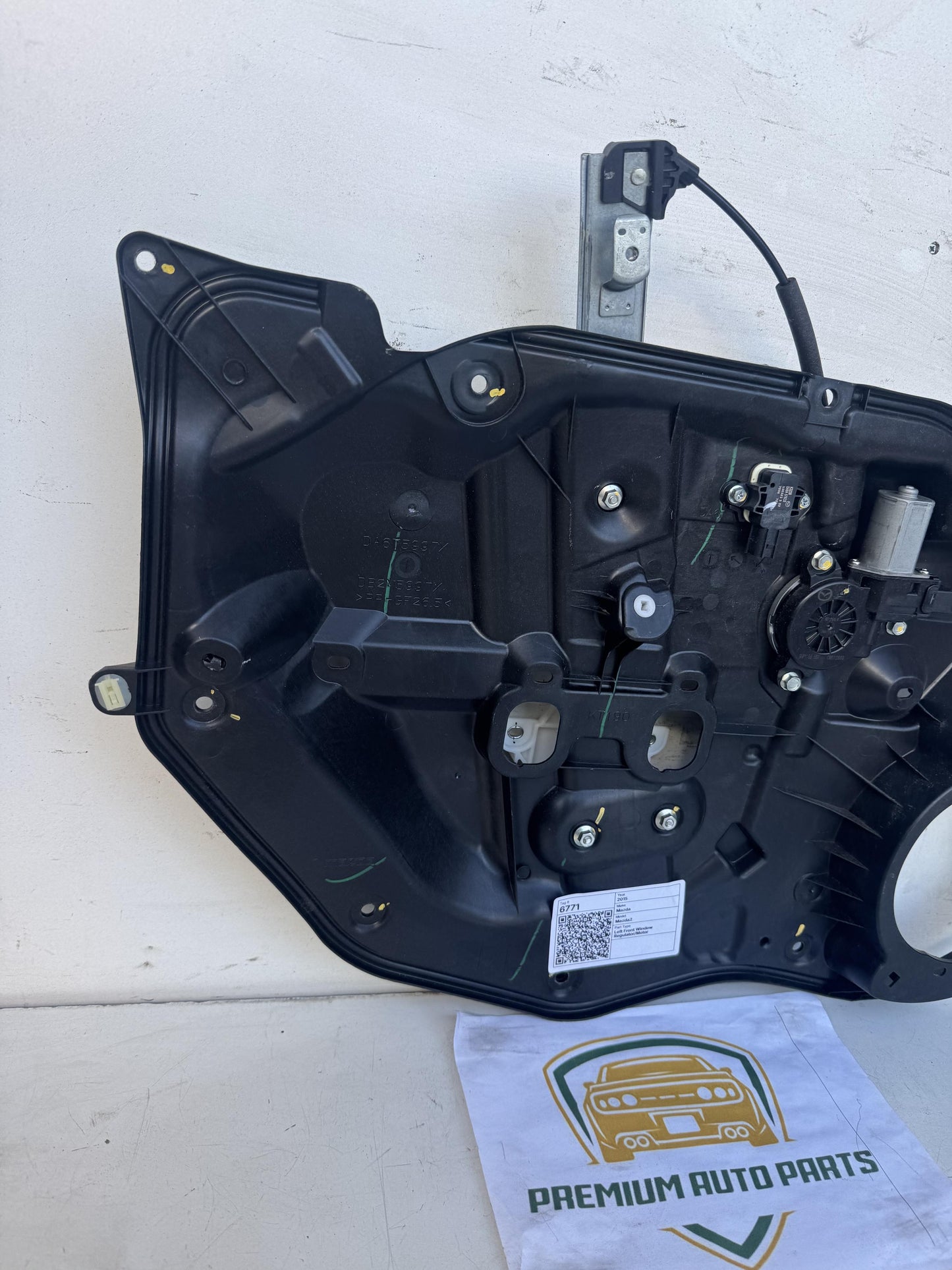 2015   Left Front Window Regulator/Motor