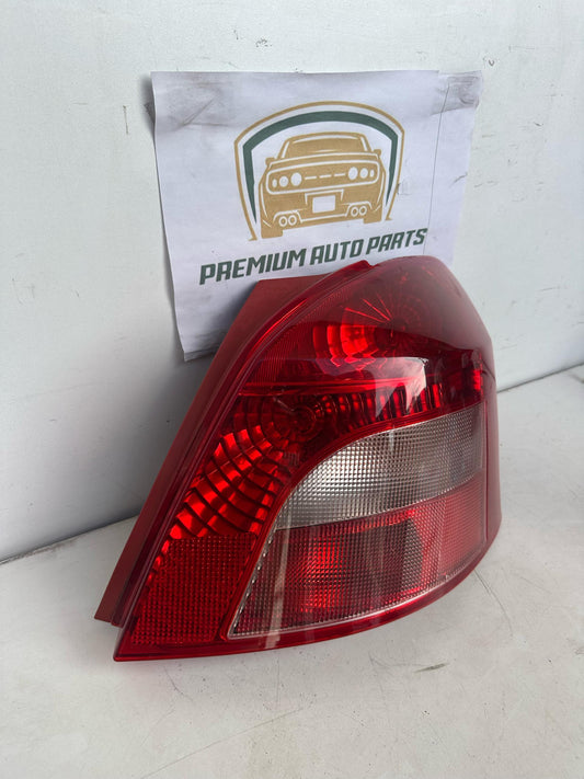 2007 Toyota Yaris Right Taillight