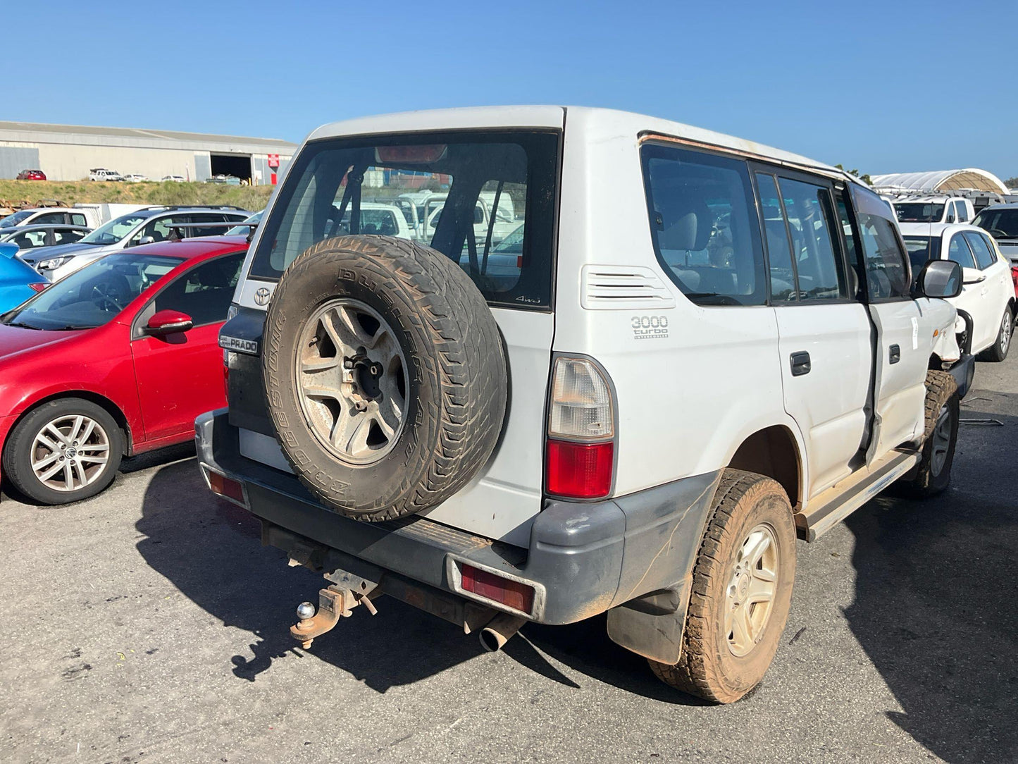 Toyota 
Land Cruiser