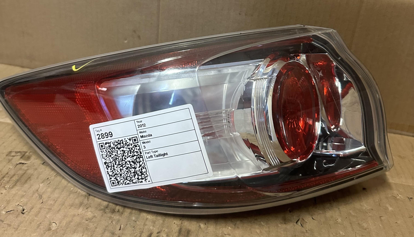 2012   Left Taillight
