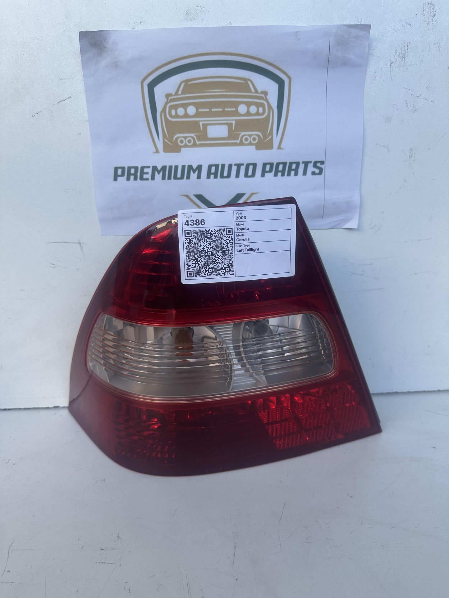 2003  E120 Left Taillight