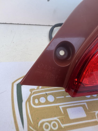 2013  II DE DH Right Taillight