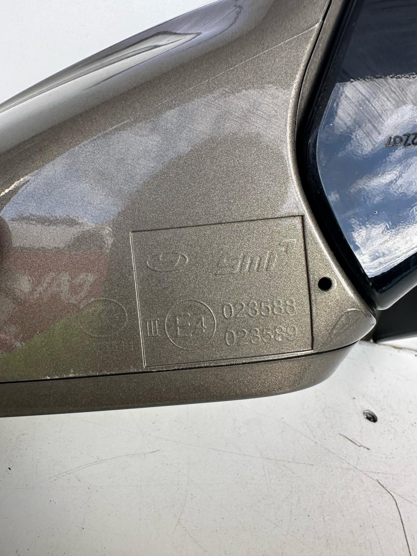 2013 Hyundai i40 VF Right Door Mirror