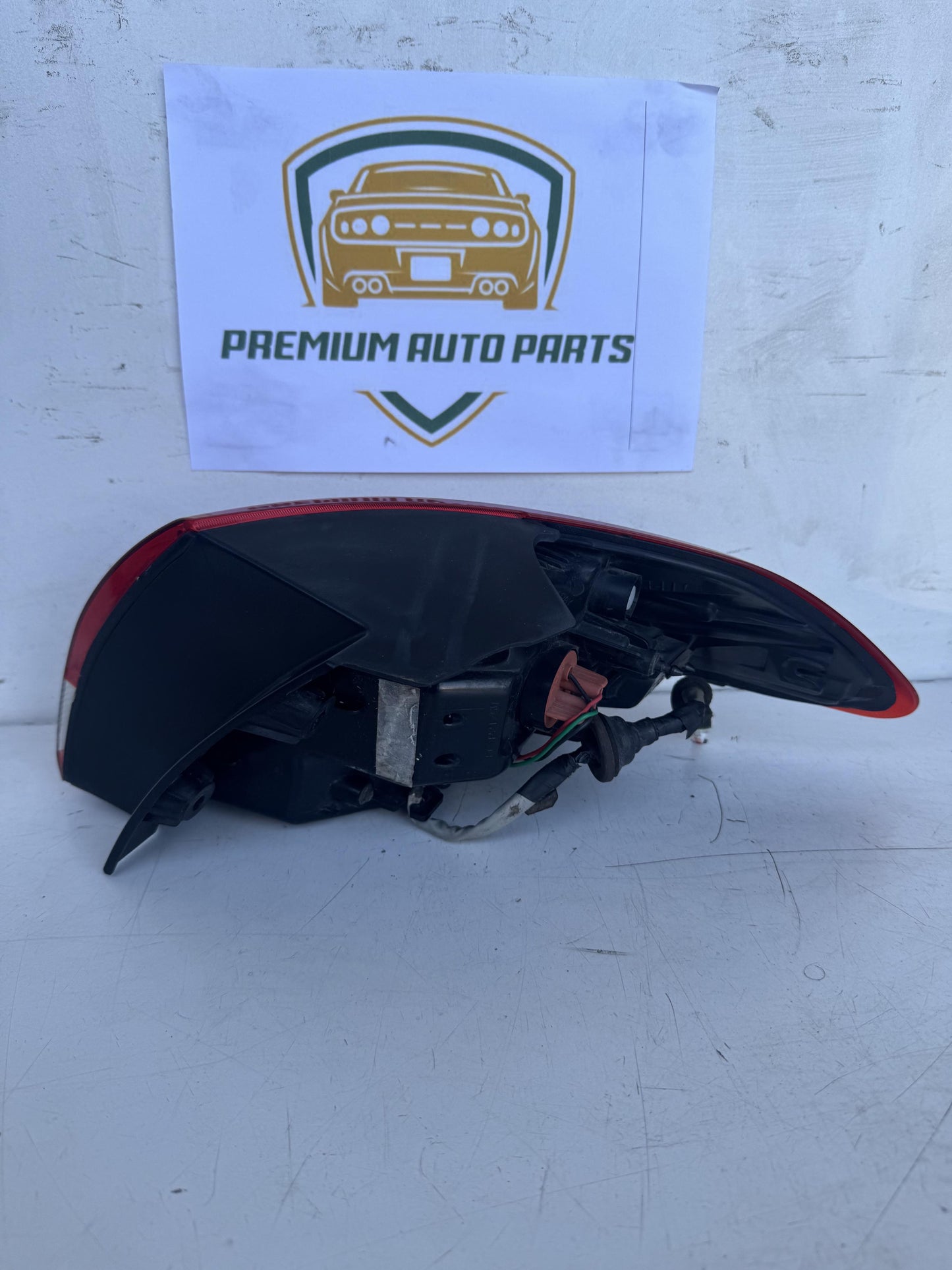 2014   Left Taillight