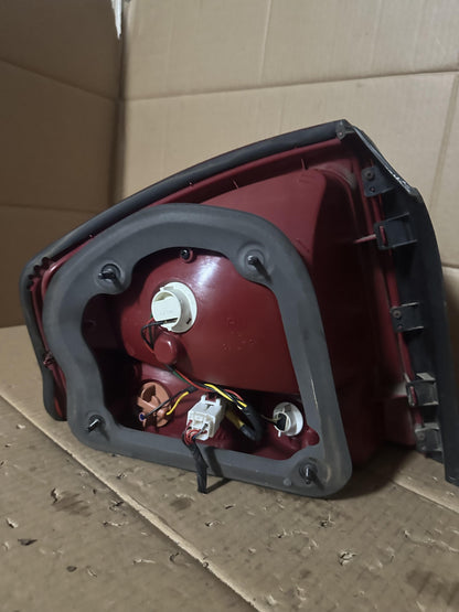 2007  LD Right Taillight