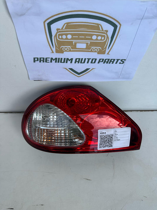 2007 Jaguar X-Type Left Taillight