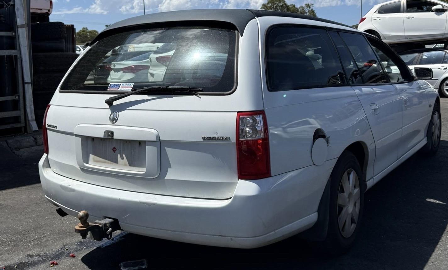 2006 Holden Commodore   
Holden
Commodore