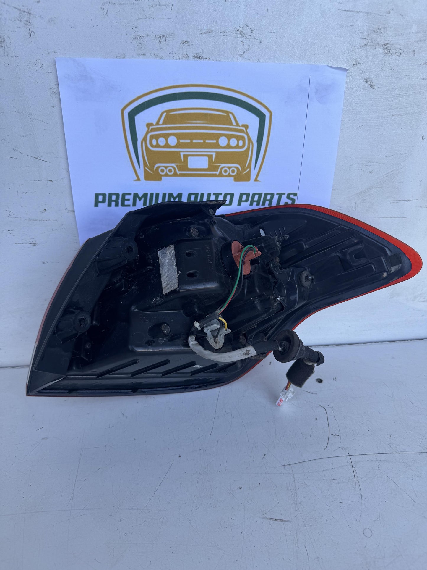 2014   Left Taillight