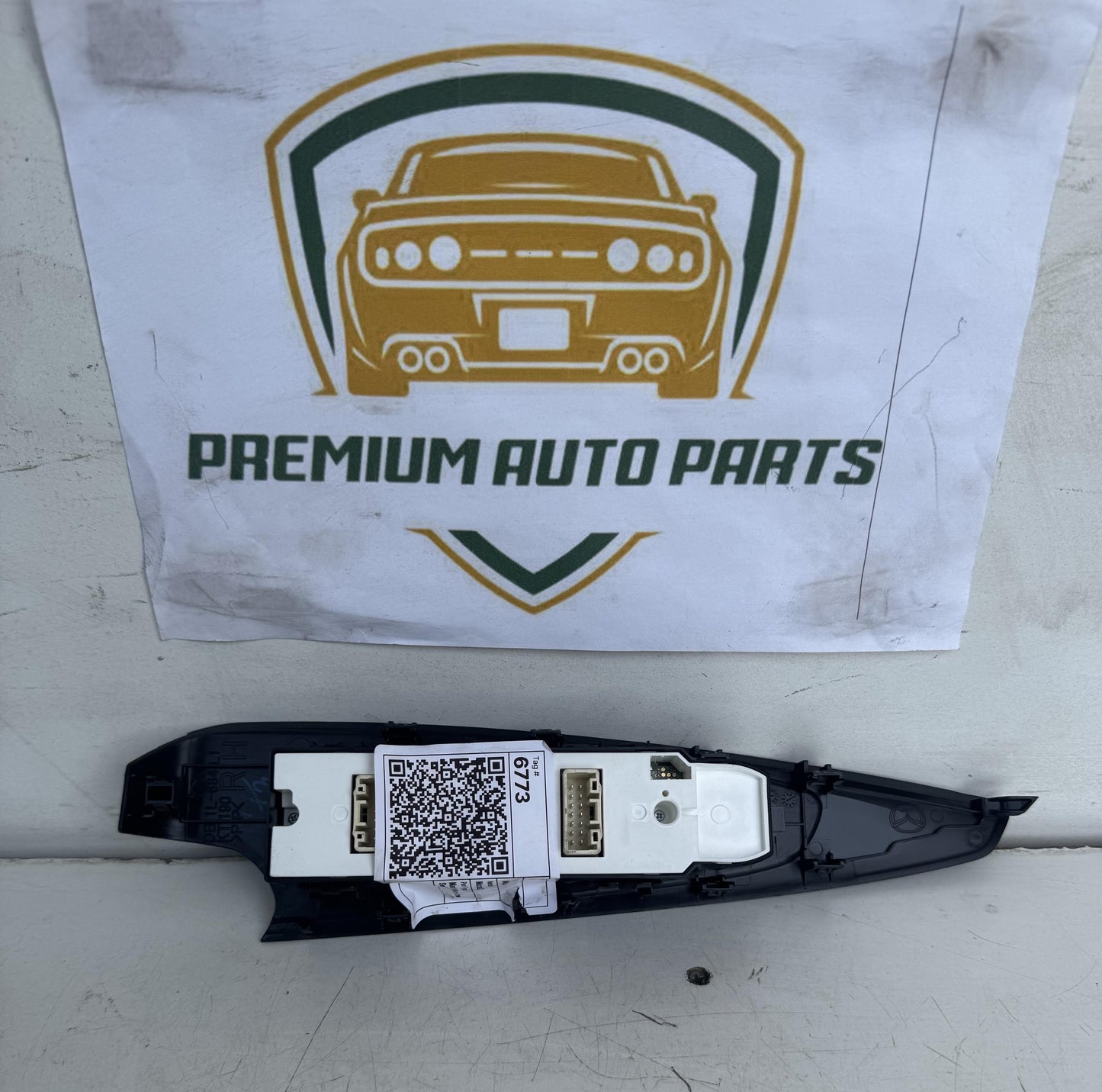 2015   Master Power Window Switch