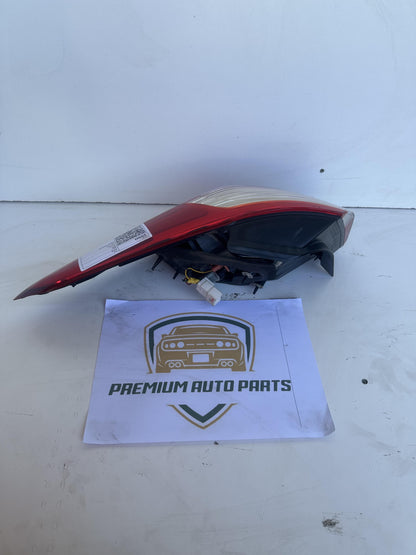 2014   Right Taillight