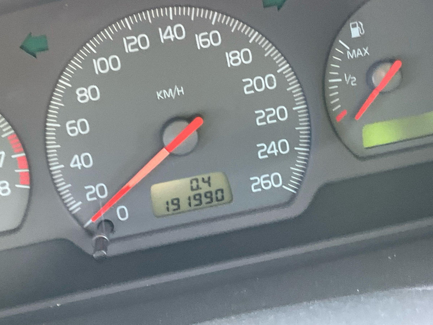 Volvo 
S40