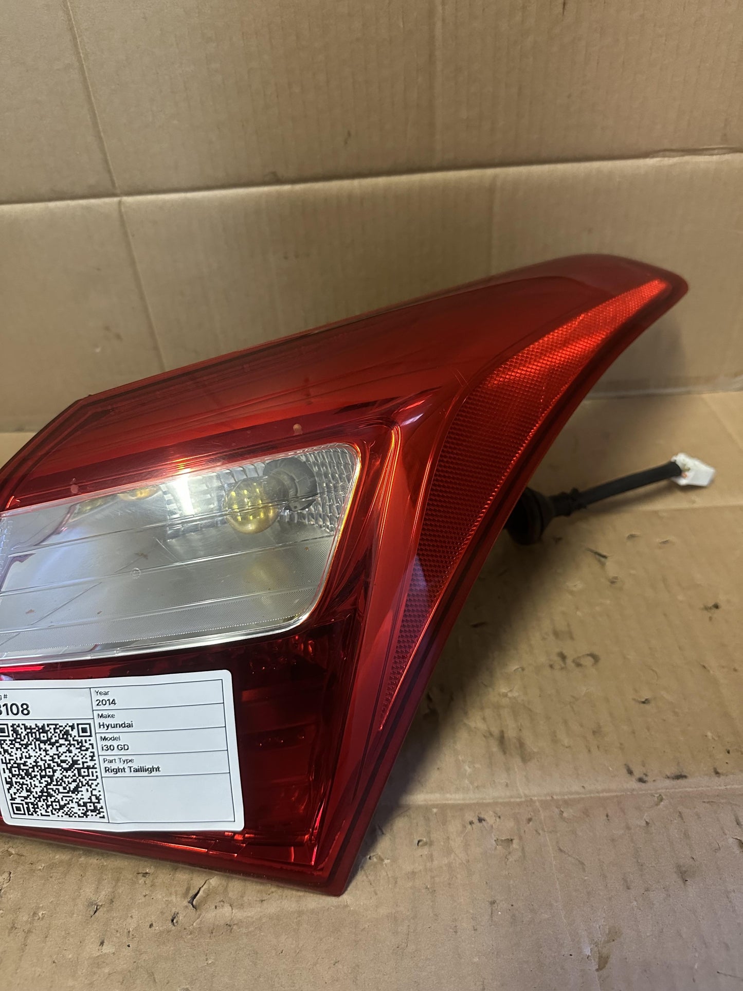 2014   Right Taillight