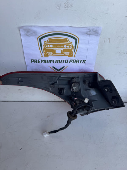 2013   Right Taillight