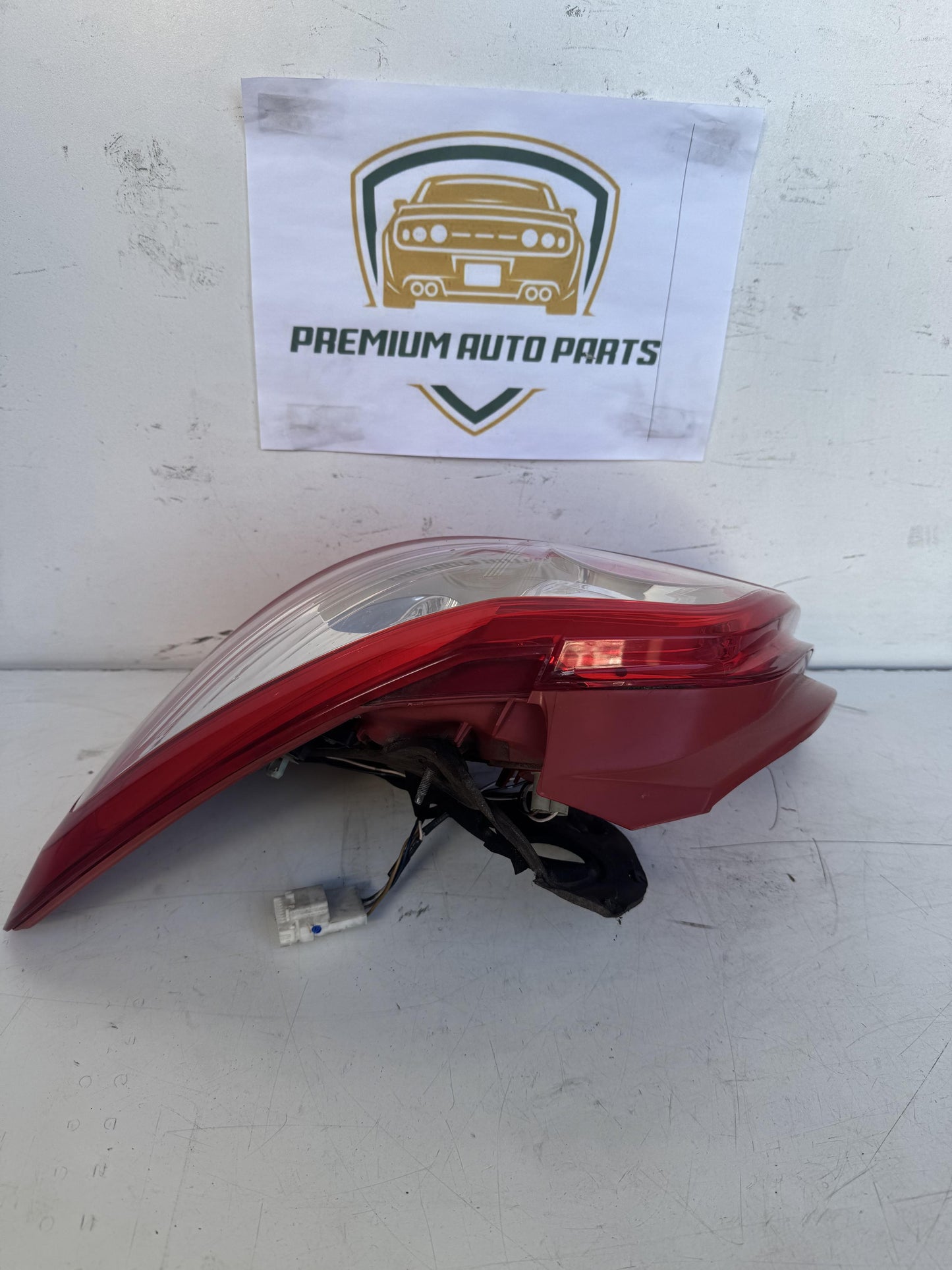 2010  E150 Right Taillight
