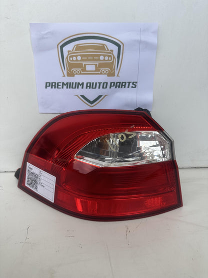 2015  UB Left Taillight