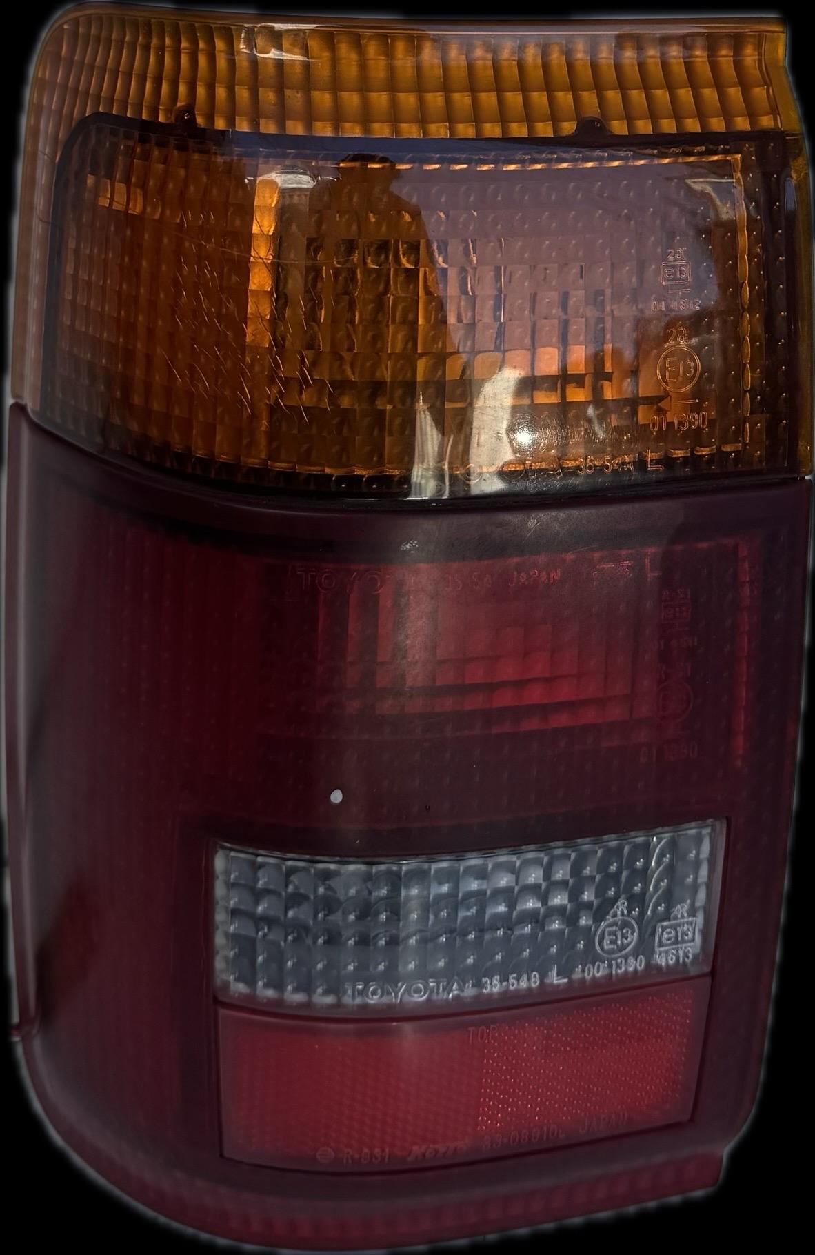 1995   Left Taillight