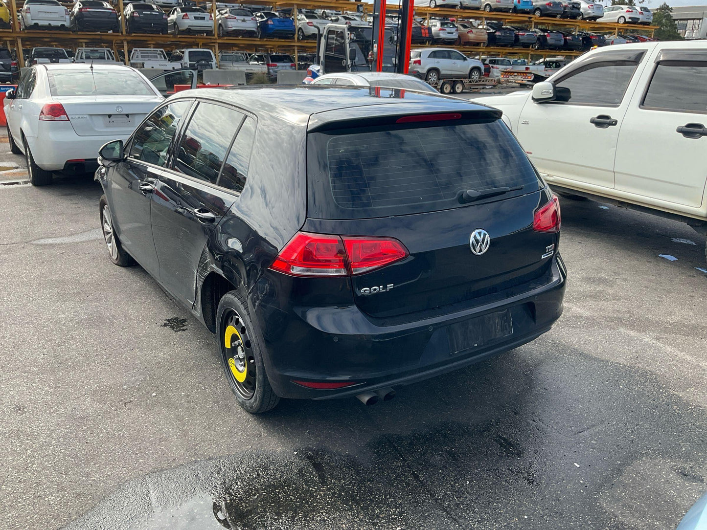 2015 Volkswagen Golf  Hatchback 
Volkswagen
Golf
