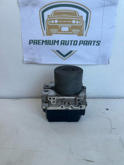 2012 Toyota Kluger ABS Pump/Modulator