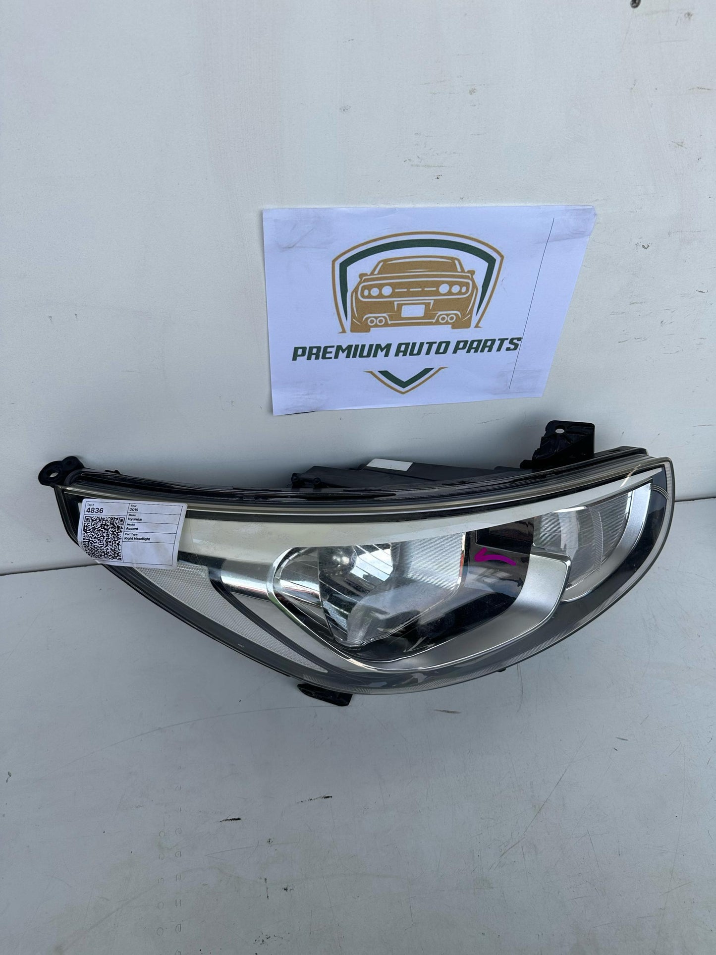 2015  RB Right Headlight