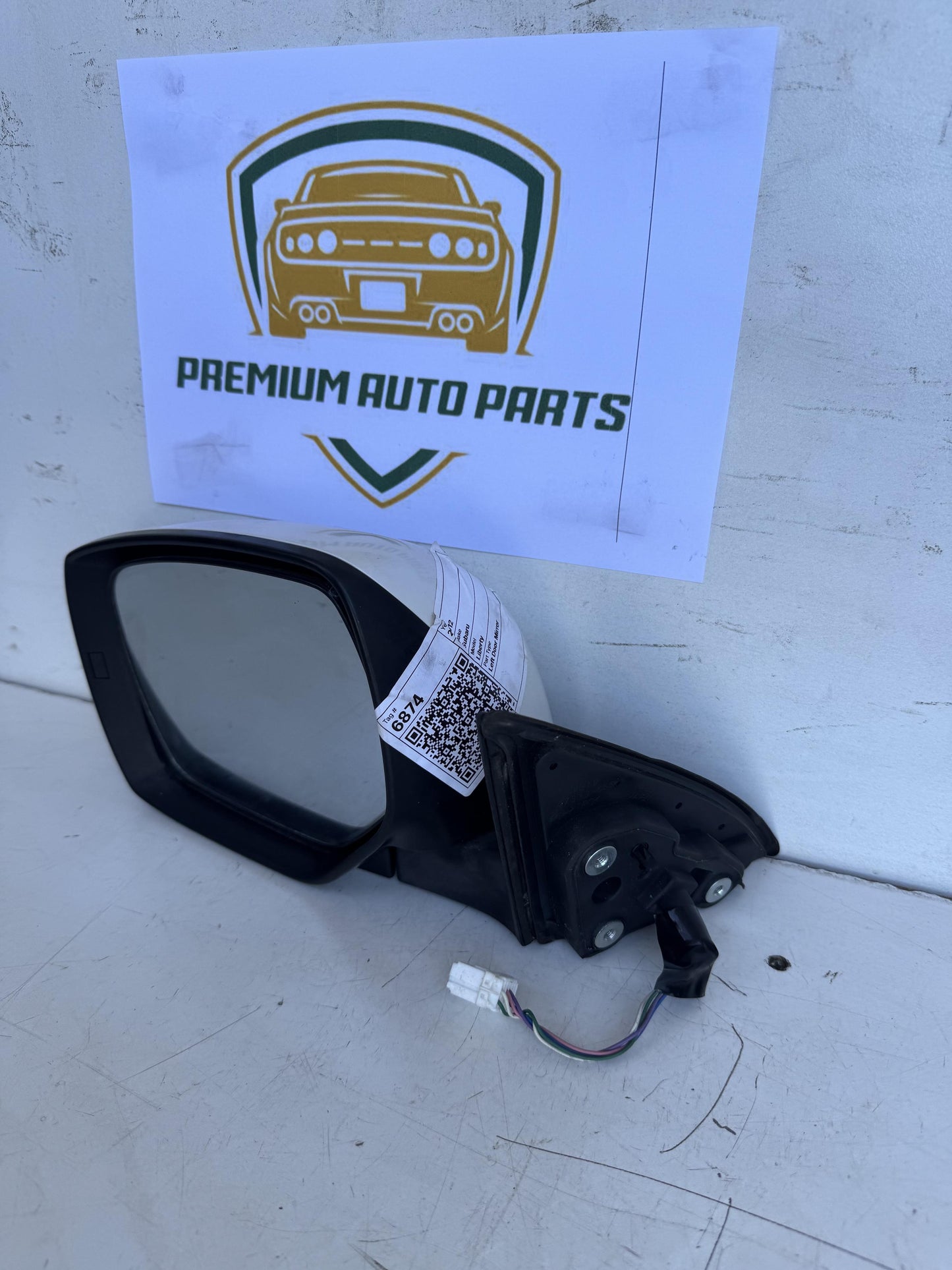 2012  V BM Left Door Mirror