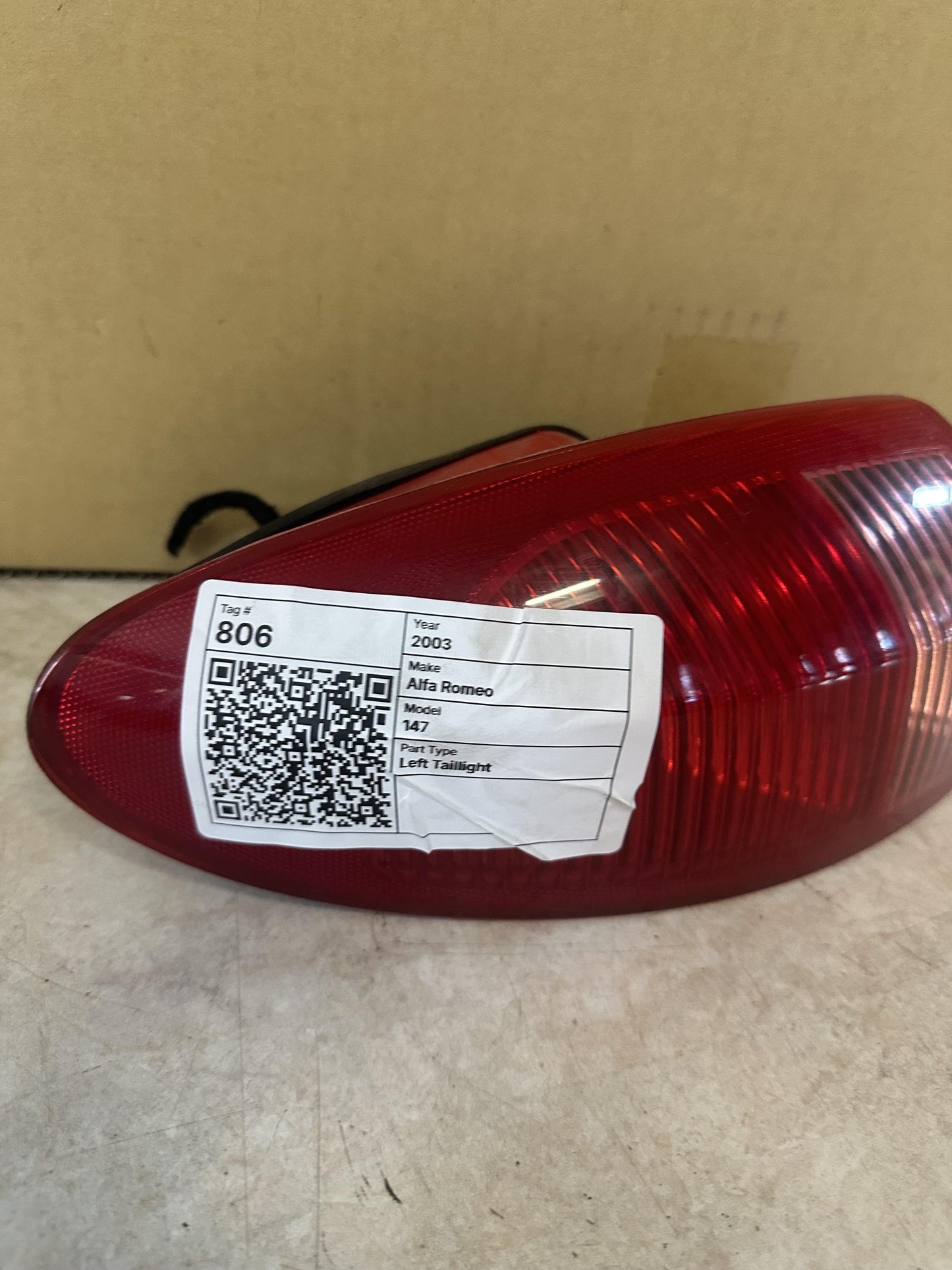 2003  147 Left Taillight