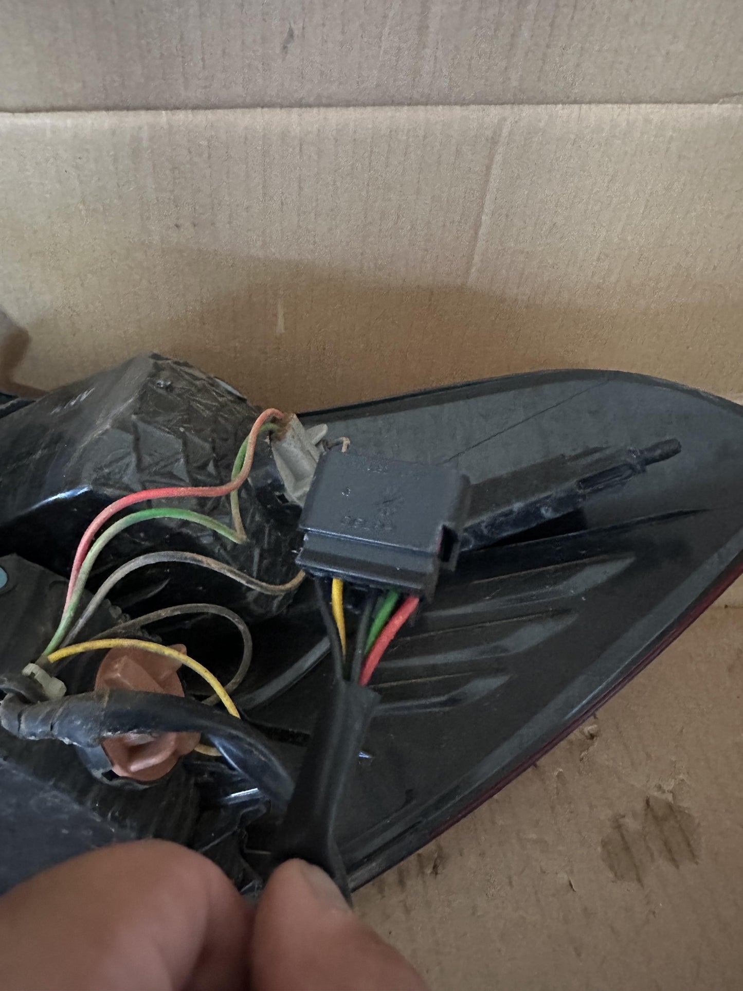2013  JH Left Taillight