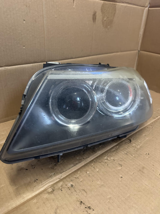 2010   Left Headlight