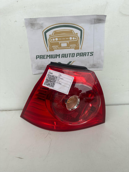 2008   Left Taillight