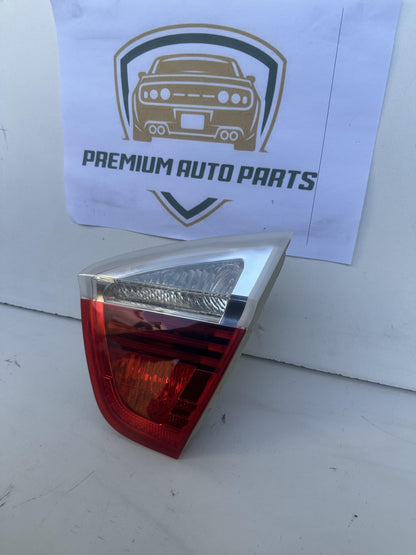 2006   Right Boot Light