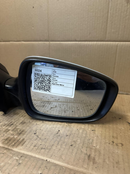 2016  RB Right Door Mirror