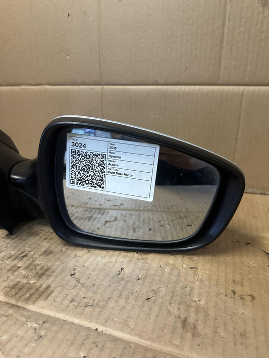 2016  RB Right Door Mirror