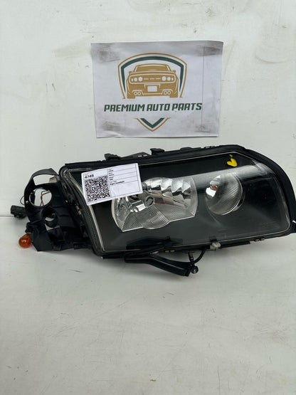2005   Right Headlight
