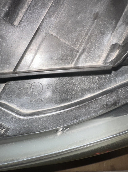 2010   Left Headlight