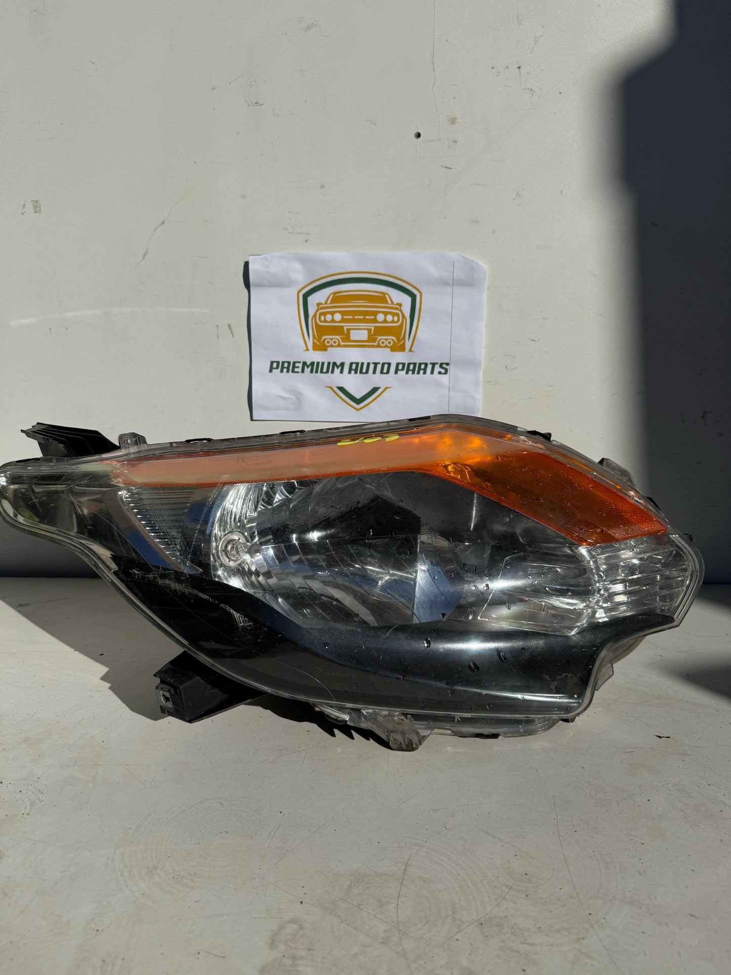 2018 Mitsubishi Triton Right Headlight