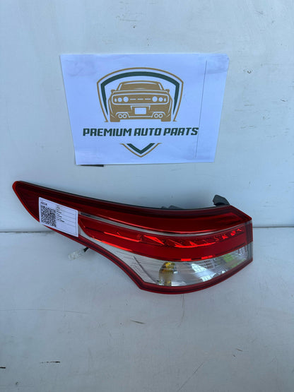 2014   Left Taillight
