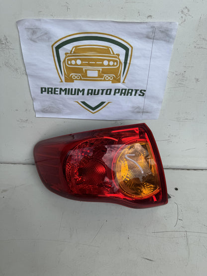 2008   Left Taillight