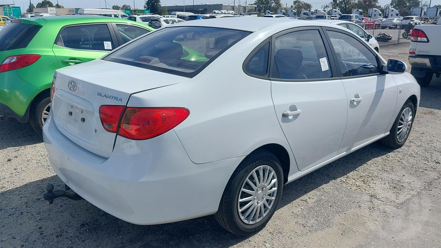 Hyundai 
Elantra